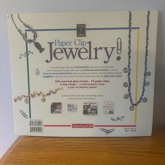 American Girl Library Paper Clip Jewelry Book - Picture 2 of 4